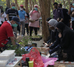 Peduli Ekonomi Kerakyatan, Unila Buka Pasar Rakyat