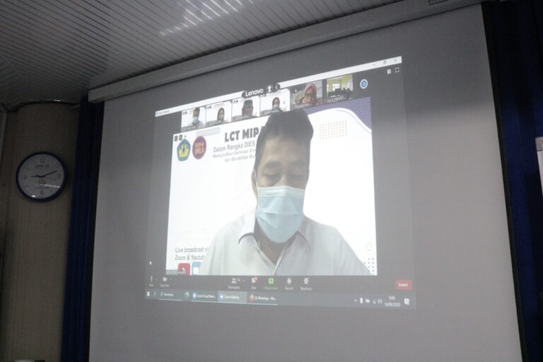 Warek I Buka LCT ke-33 Bidang MIPA Tingkat SMA/MA