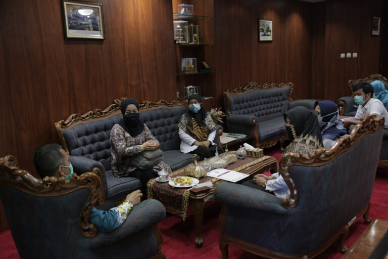 Rektor Terima Audiensi Kepala Kantor Bahasa