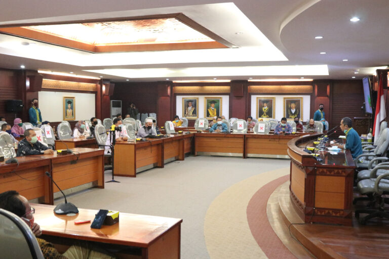 Forum Pimpinan PT Lampung Sikapi Aksi Kerusuhan Tolak UU Cipta Kerja 