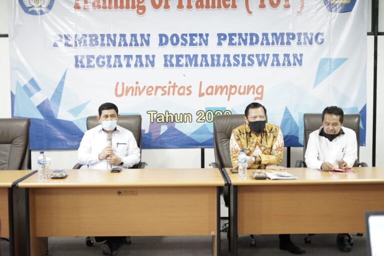 Dosen Unila Ikuti Pelatihan Pendampingan Kegiatan Mahasiswa