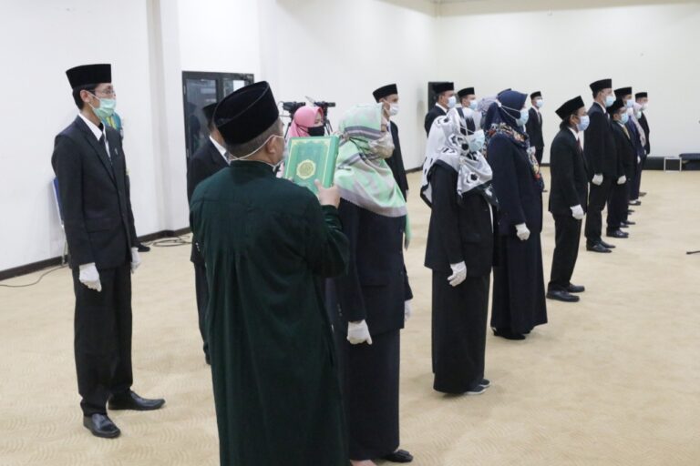 Pelantikan 20 Pejabat Fungsional Ahli Muda