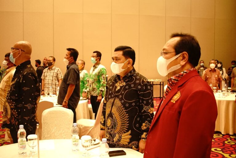 Prof. Yulianto Hadiri Pelantikan KAHMI