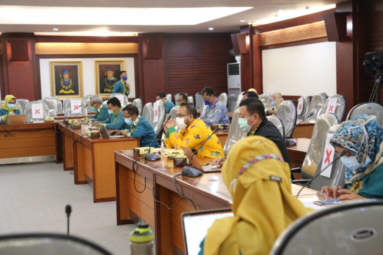 Optimasi Kinerja, Unila Adakan Rapat Pencapaian Target Kinerja 2021