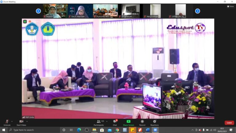 Orasi Ilmiah dan Penghargaan Dekan Puncak Dies Natalis 53 FKIP