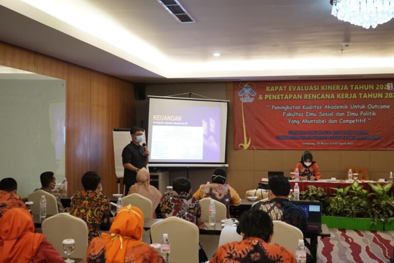 Warek BUK Narasumber Rapat Kerja FISIP UIN Raden Fatah