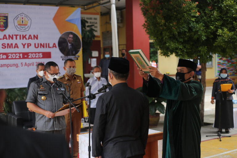 Rektor Hadiri Pelantikan Kepala Sekolah YP Unila