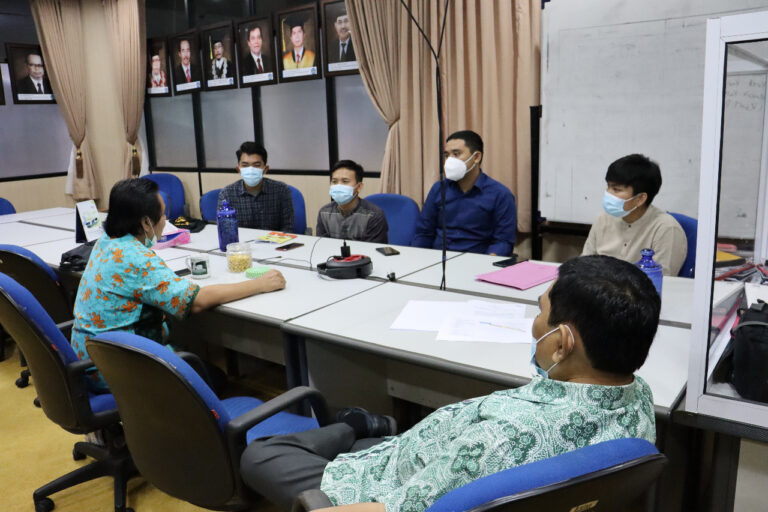 Prof. Yulianto Terima Audiensi DPM U KBM