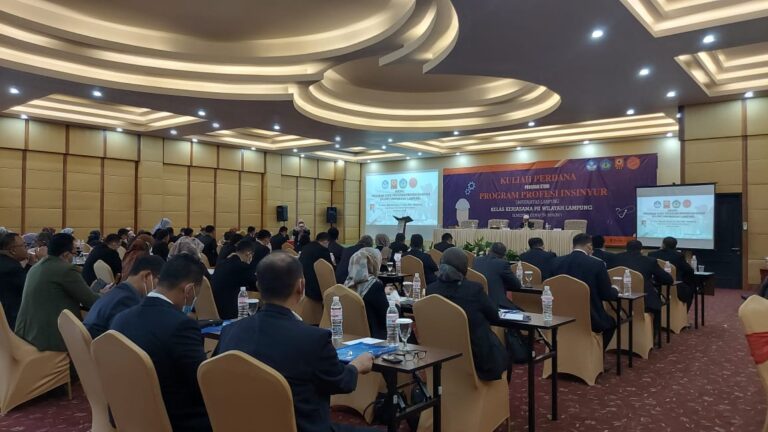 Kuliah Perdana Mahasiswa PSPII Unila Kelas Kerja Sama PII Lampung