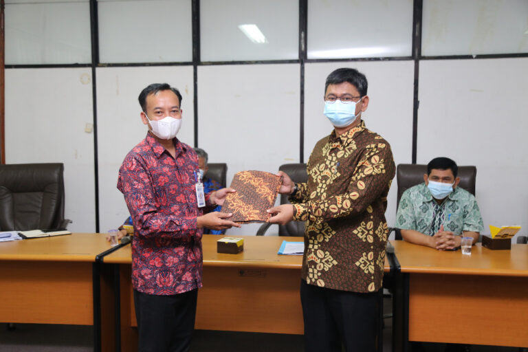 Penyampaian Laporan Hasil Audit Laporan Keuangan 2020