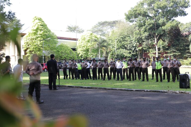 Jelang Ramadan, Warek BUK Beri Pengarahan Anggota Satpam