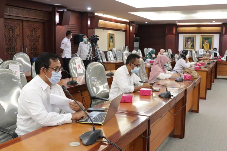 Sosialisasi Monitoring Implementasi Delapan IKU