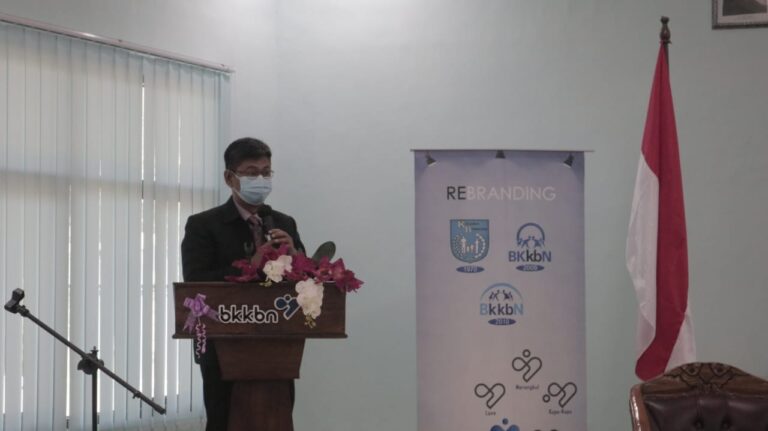 Prof. Asep Pemateri Semnas Analisis Dampak Kependudukan Lampung