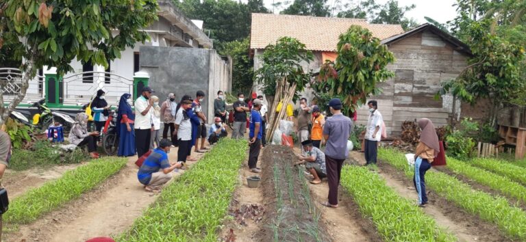 Unila Gali Potensi SDM Desa Rajabasa Lama