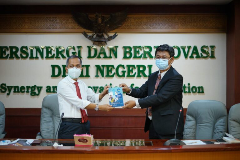 Presentasi Sistem Informasi Evaluasi Organisasi