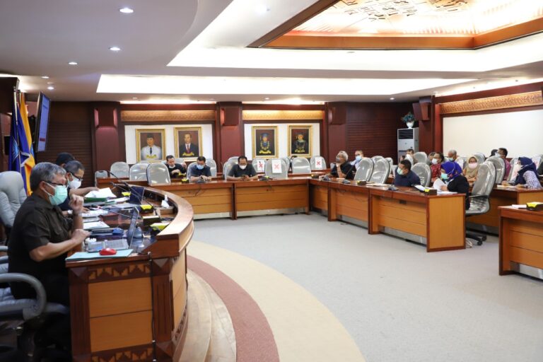 Rapat Pemantauan dan Evaluasi Program Anggaran Unila