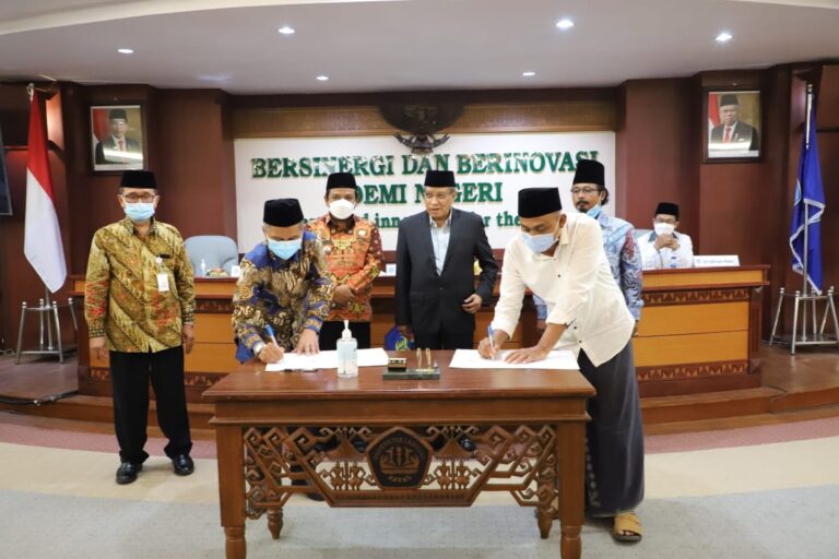 Unila Perluas Akses Pendidikan Tinggi Melalui MoU PCNU dan Polinela