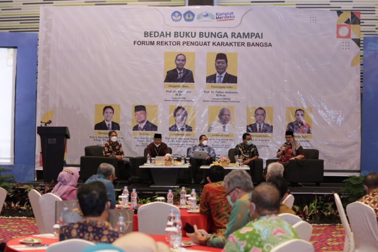 Bedah Buku Bunga Rampai FRPKB Bangun Karakter dengan Nilai Pancasila