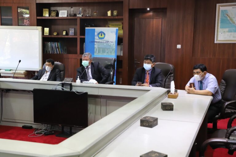 Rapat Persiapan Penandatanganan Kontrak Kinerja