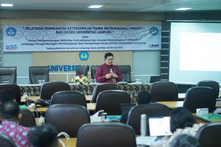 Tingkatkan Kualitas Dosen Melalui Pelatihan Pekerti 