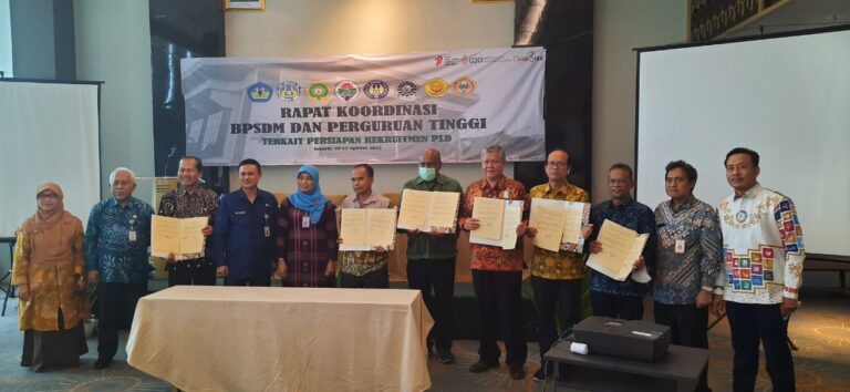 Penandatanganan PKB BPSDM Kemendesa DT dan Trans dengan Unila
