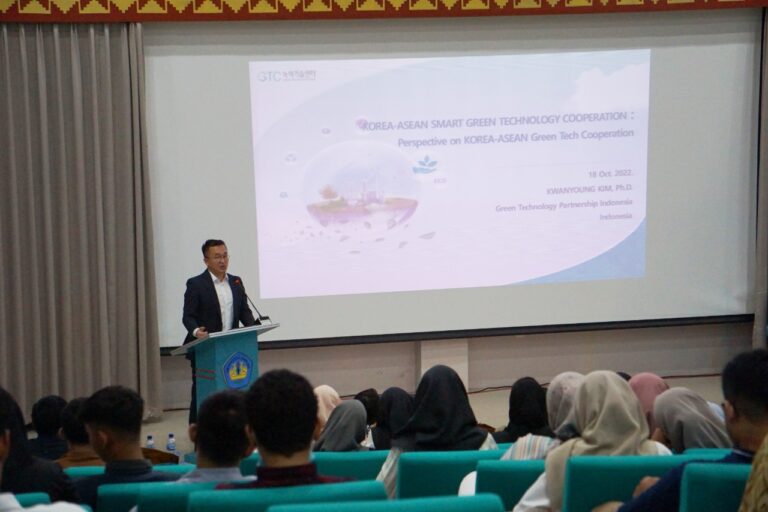 FP Unila Gelar Kuliah Umum Ulas Soal International Green Technology