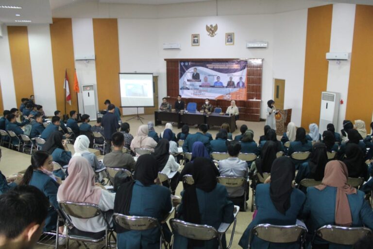 150 Mahasiswa FISIP Unila ikuti Lokakarya dan Pelatihan Kewirausahaan 