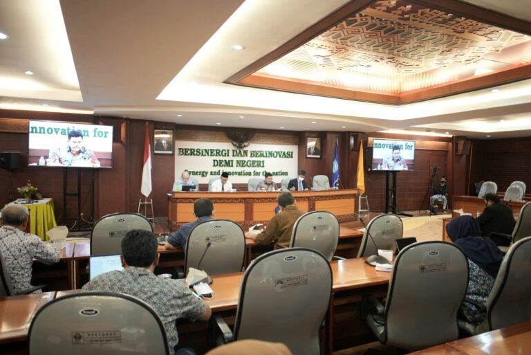 Tim Pelaksana Remunerasi Unila Sosialisasi Perubahan PO BKD 2021