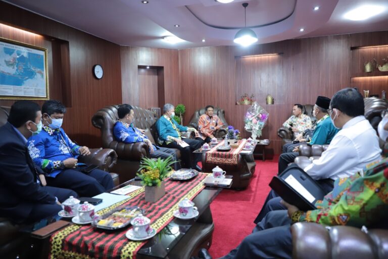 Sambangi Unila, Bupati Waykanan dan Sekda Lamteng Tindak Lanjuti PSDKU