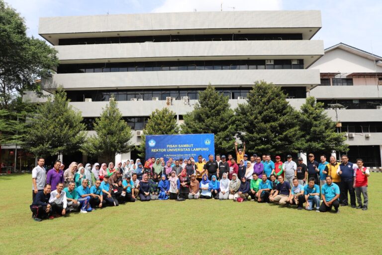 Sivitas Akademika Unila Sambut Rektor Baru