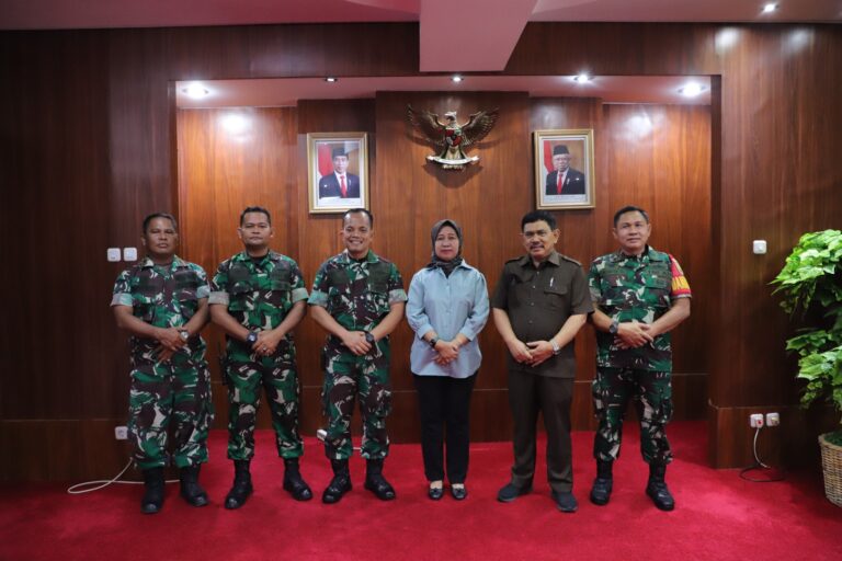 Rektor Terima Audiensi Dandim 0410 Gatam Tri Arto Subagio