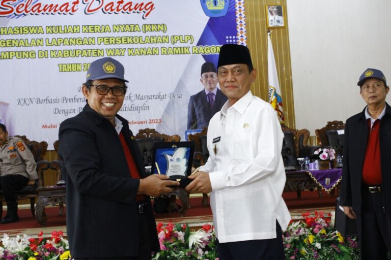 Pelepasan dan Penyerahan Mahasiswa KKN dan PLP Periode I 2023