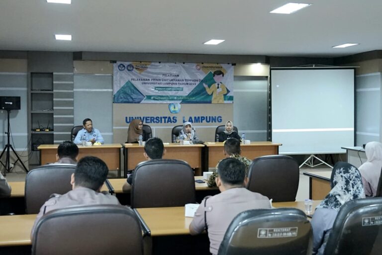 BPHM Unila Gelar Pelatihan Pelayanan Prima ULT