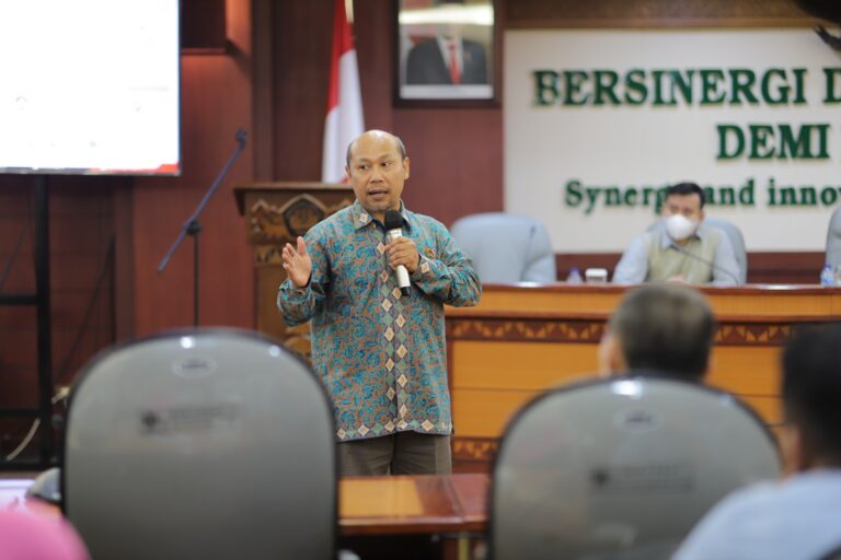 Deputi VI Kemenko PMK Sampaikan Sosialisasi Kebijakan Pemerintah dalam Pembangunan Manusia dan Kebudayaan