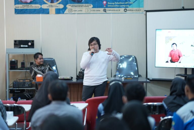 CCED Unila Gelar Seminar “Level Up Your Future Career” Bagi Mahasiswa Unila