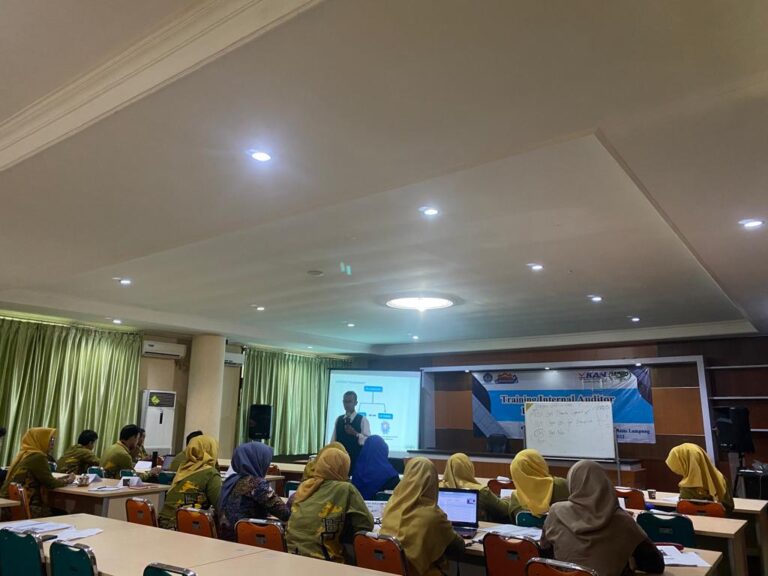 Perpustakaan Adakan Training Internal Auditor ISO 9001:2015