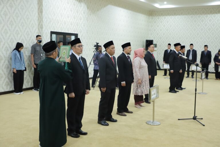 Rektor Kembali Lantik Pejabat Baru Unila