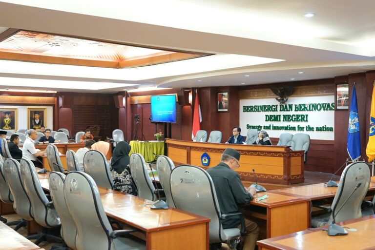 Rapat Pleno Penentuan UKT Tahap 1 Mahasiswa Baru Jalur SNBP Tahun 2023
