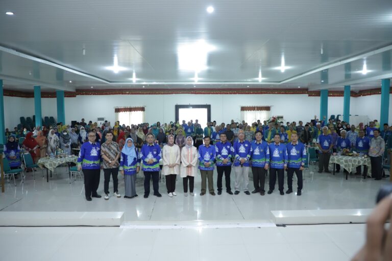 Rektor Apresiasi Capaian Jurnal Terindeks Scopus dan Dosen Teladan FP