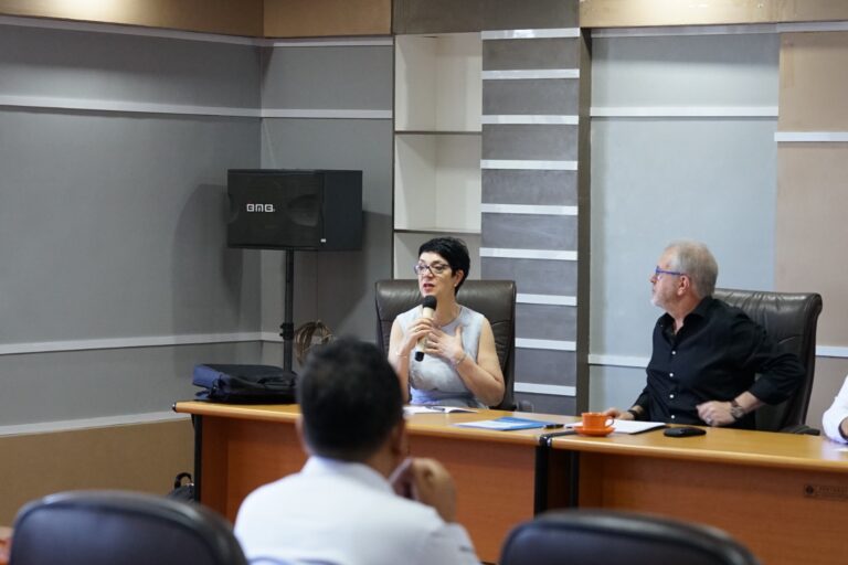 Delegasi University le Harve Prancis Kunjungi Unila Bahas Kerja Sama Bilateral