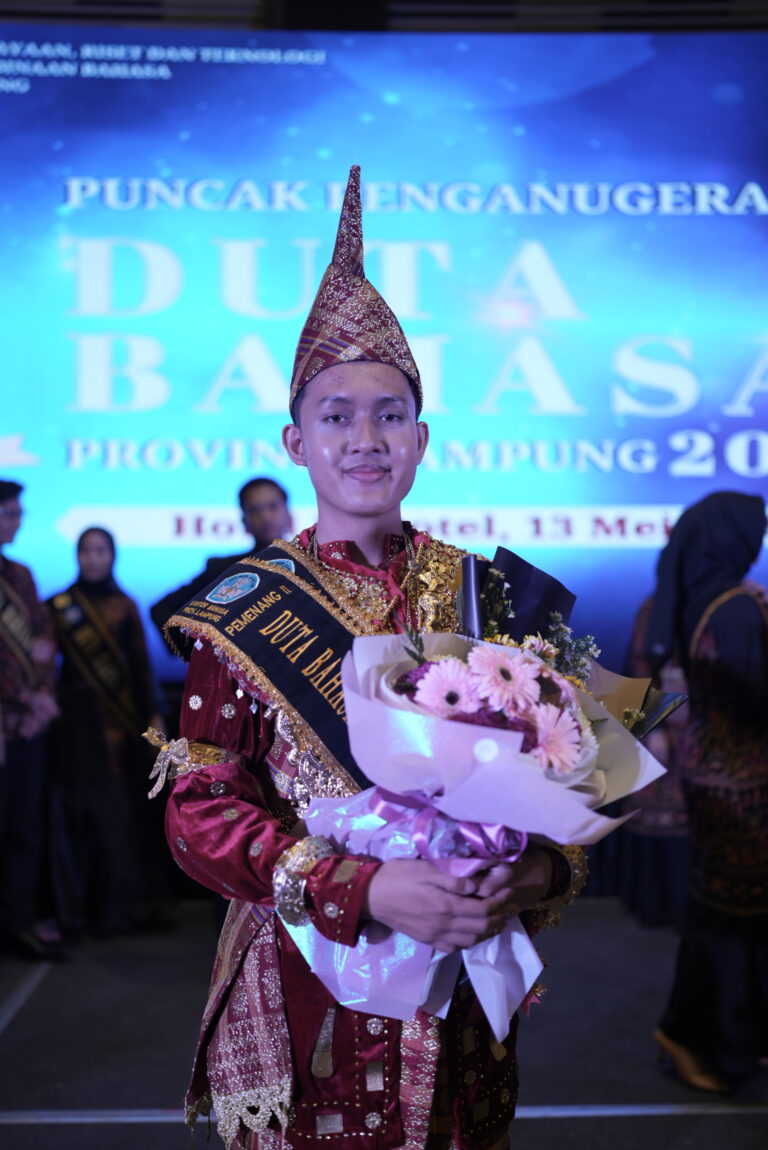 Riza Fariz Abqori, Lestarikan Trigatra Bangun Bahasa Melalui Duta Bahasa