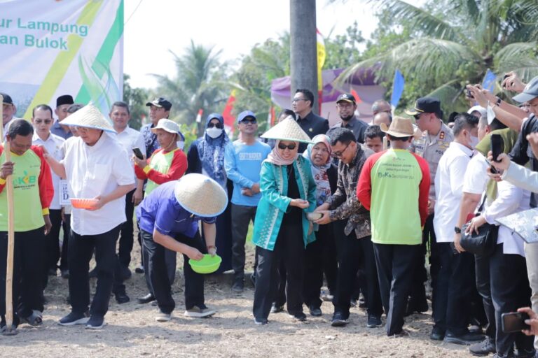 Unila dan IPB Kolaborasi dengan Pemerintah Tingkatkan Kesejahteraan Petani