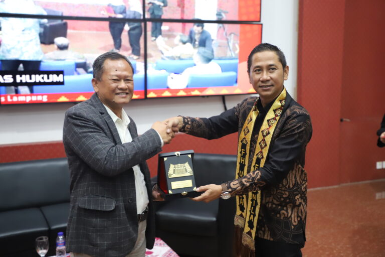 FH Unila Gelar Kuliah Umum Bersama Komisi Yudisial RI