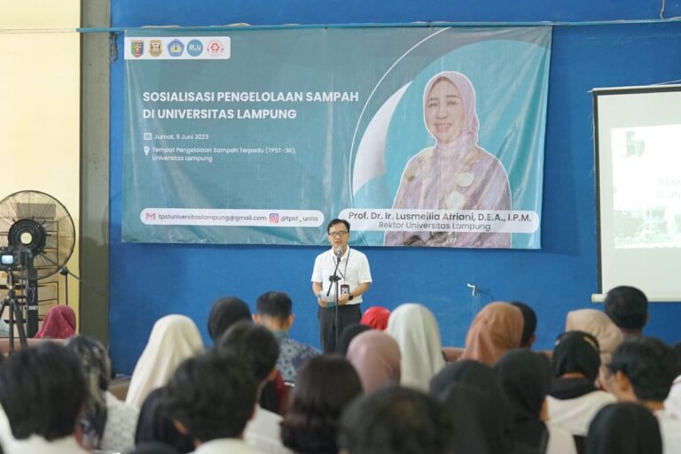 Unila Gelar Sosialisasi Pengelolaan Sampah Berkelanjutan