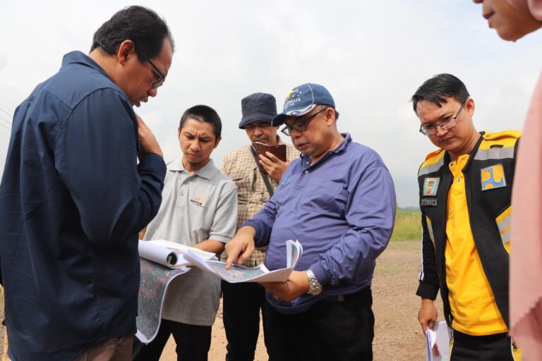 Unila dan Pemprov Lampung Tinjau Lahan Kampus II di Kota Baru