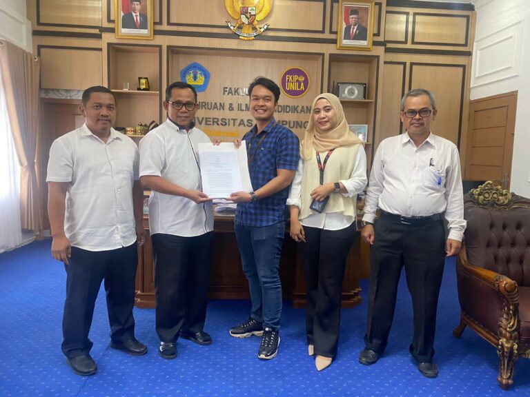 FKIP Unila dan Telkom Jalin Kerja Sama Pengembangan Talenta Digital