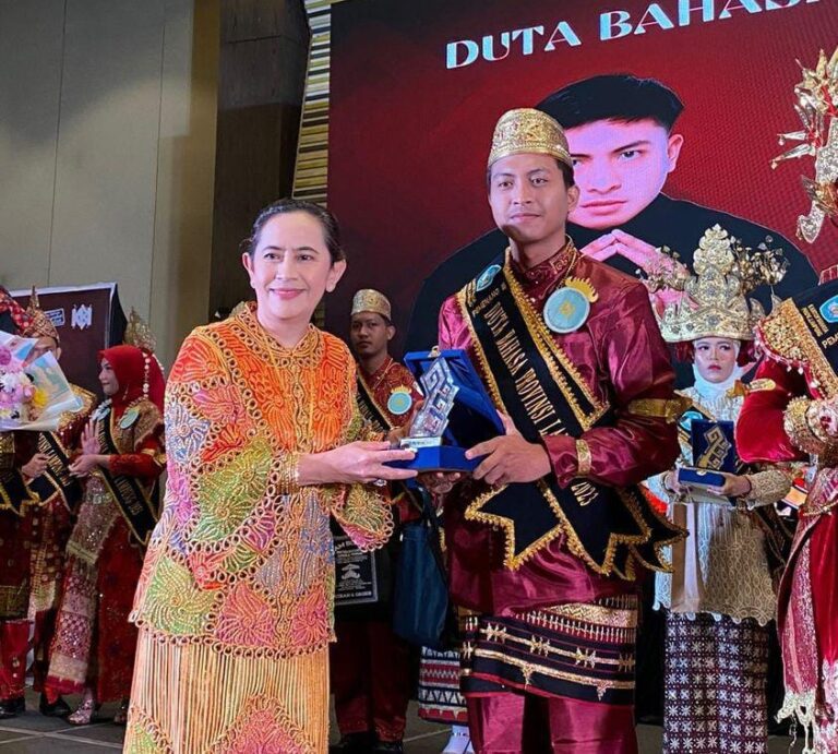 UKM Hindu Unila Raih Prestasi di Berbagai Perlombaan Keagamaan