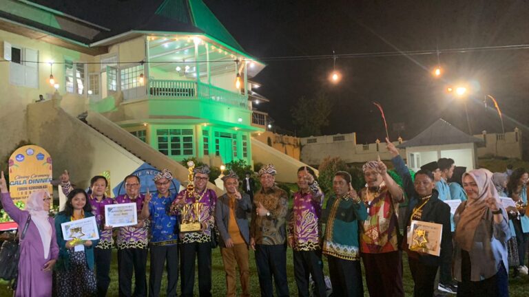 FKIP Unila Raih Juara Umum Lomba Nasional