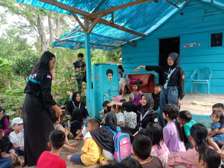 UKM-U Saintek Unila dan Busa Pustaka Kolaborasi Gelar Pengabdian Masyarakat