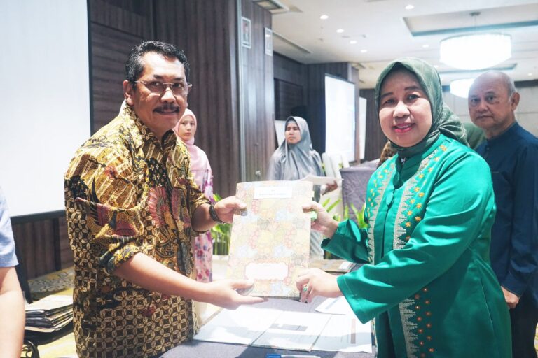 Unila Kerja Sama dengan Kemdikbudristek untuk Program Pendidikan Profesi Guru